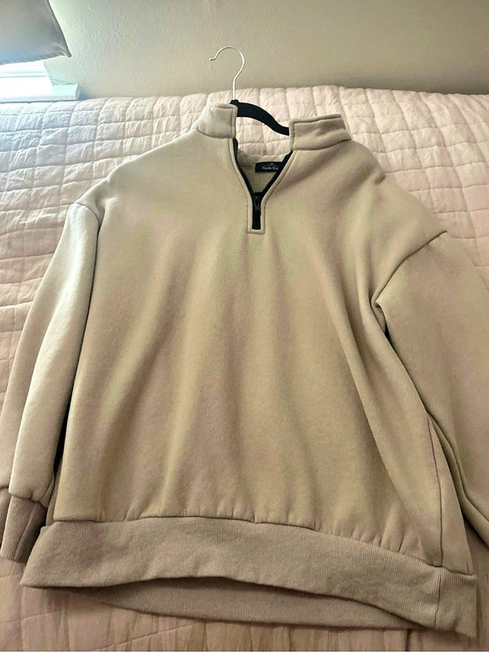 Trendy Queen Beige Quarter-Zip Sweatshirt Like New